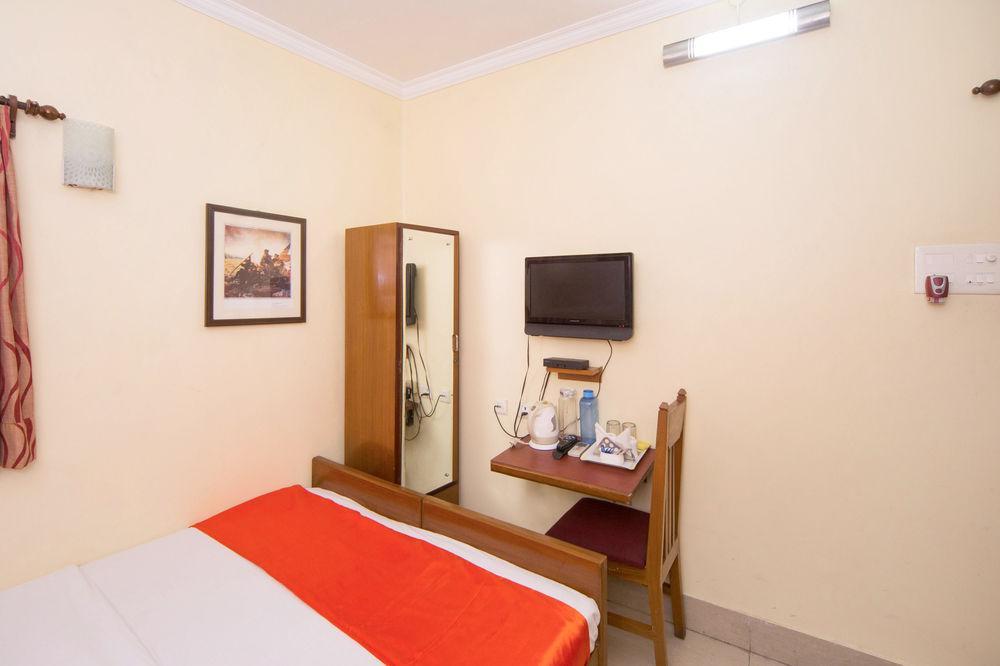 Zo Rooms Gol Park Καλκούτα Εξωτερικό φωτογραφία